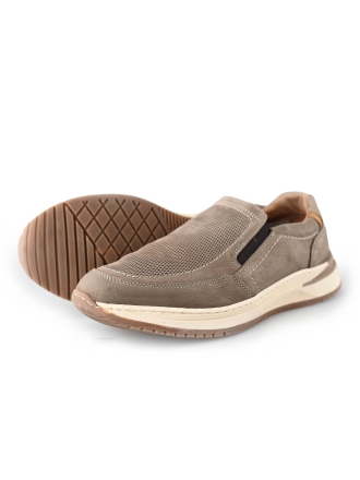 Outfielder Slip-ons