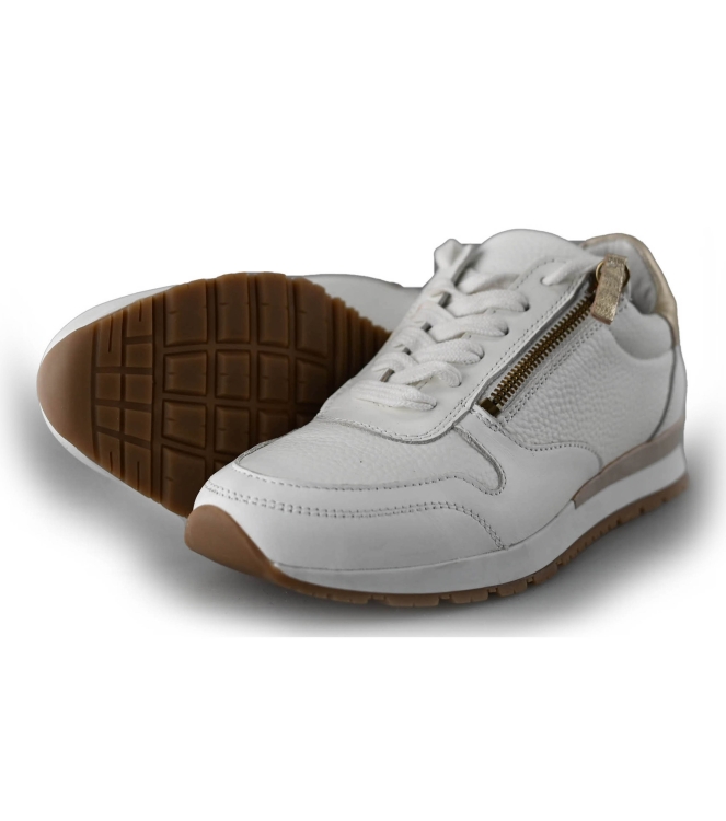 Omoda Sneaker
