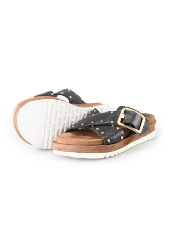 Lazamani Flip-Flops