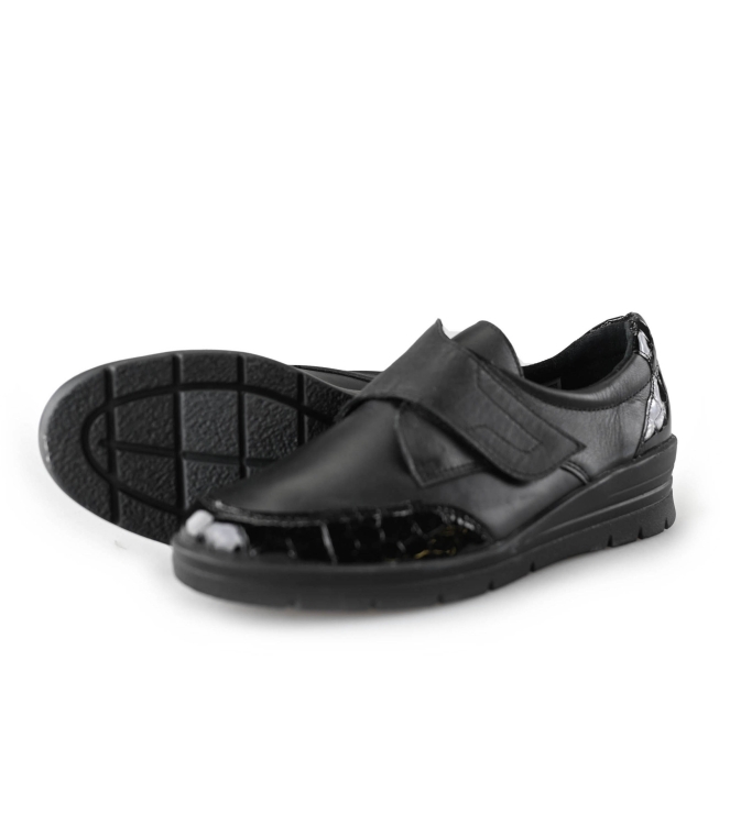Feyn Sneaker