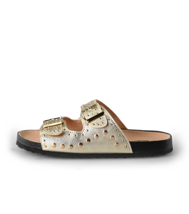 Ann Rocks Flip-Flops