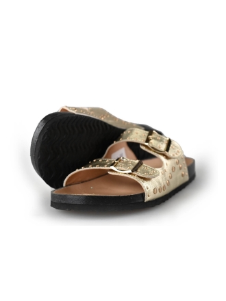 Ann Rocks Flip-Flops