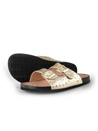 Ann Rocks Flip-Flops