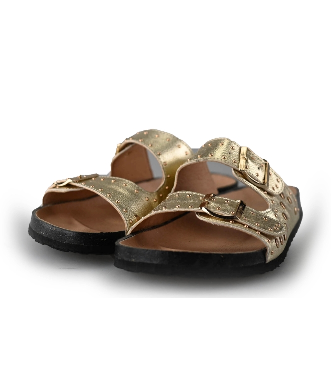 Ann Rocks Flip-Flops