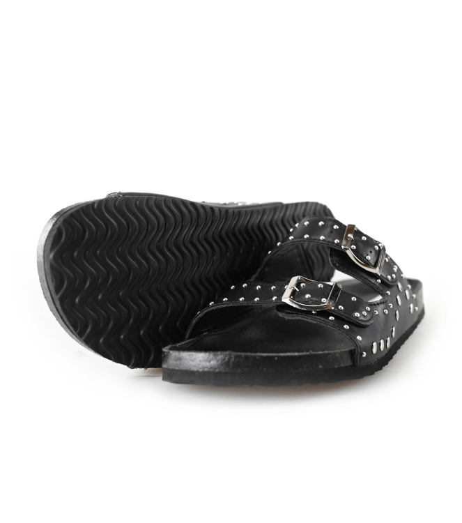 Ann Rocks Flip-Flops