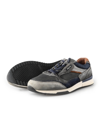 Australian Sneaker