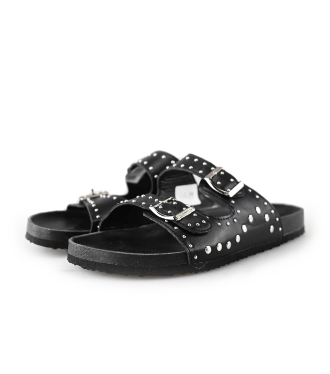 Ann Rocks Flip-Flops
