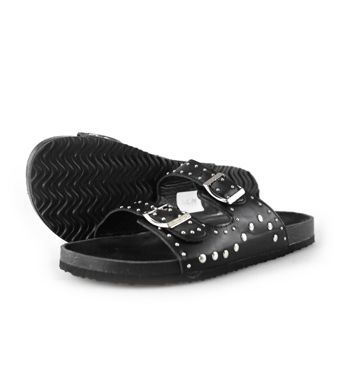 Ann Rocks Flip-Flops