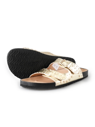 Ann Rocks Flip-Flops
