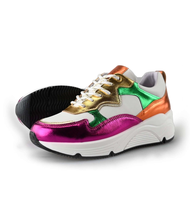 Bridge Sneaker