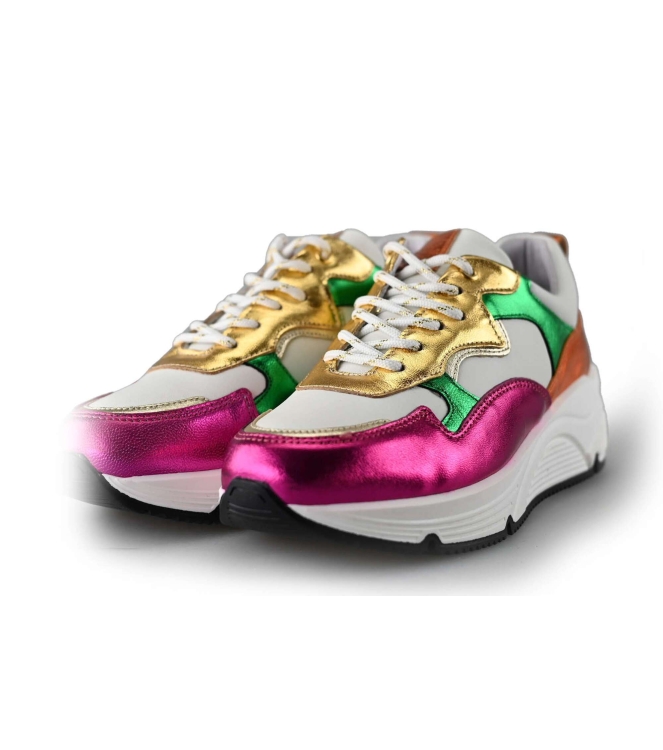 Bridge Sneaker