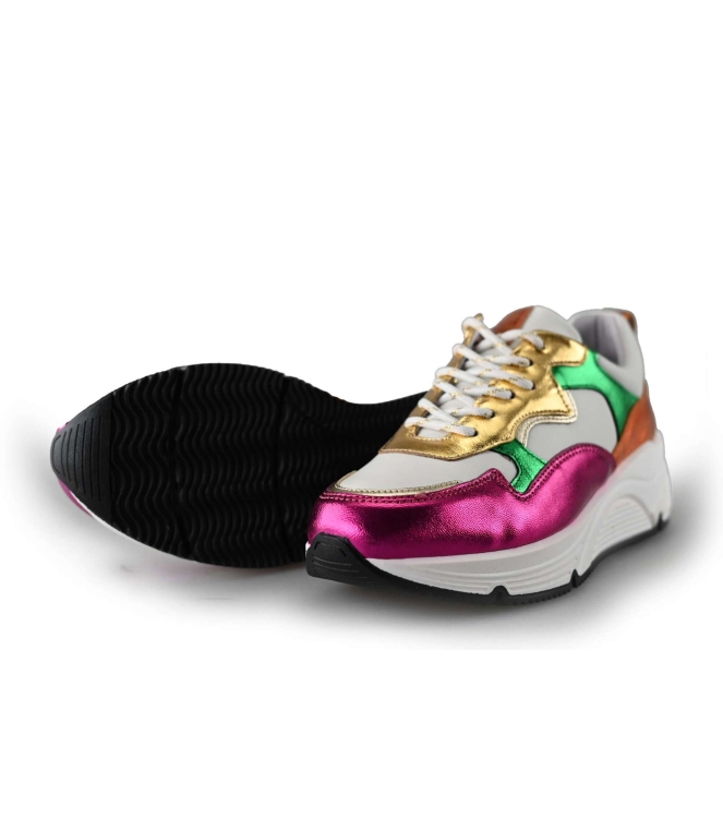 Bridge Sneaker