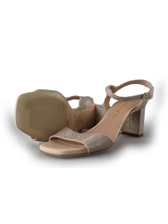 Unisa pumps
