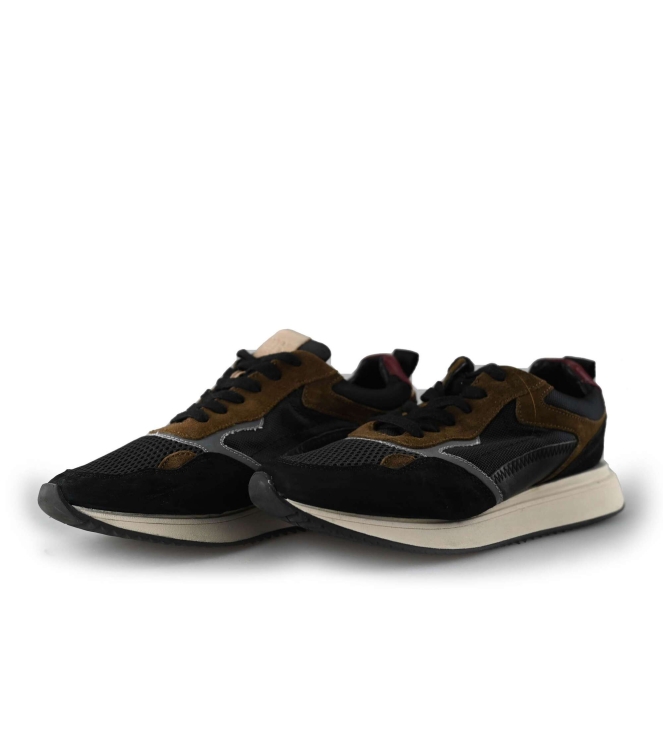 Sub55 Sneaker