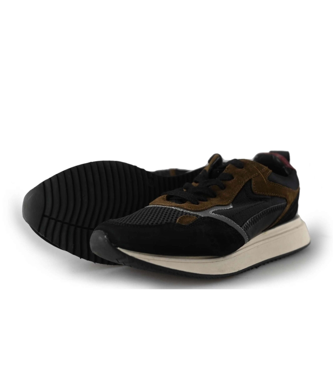 Sub55 Sneaker