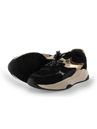Lina Locchi Sneaker