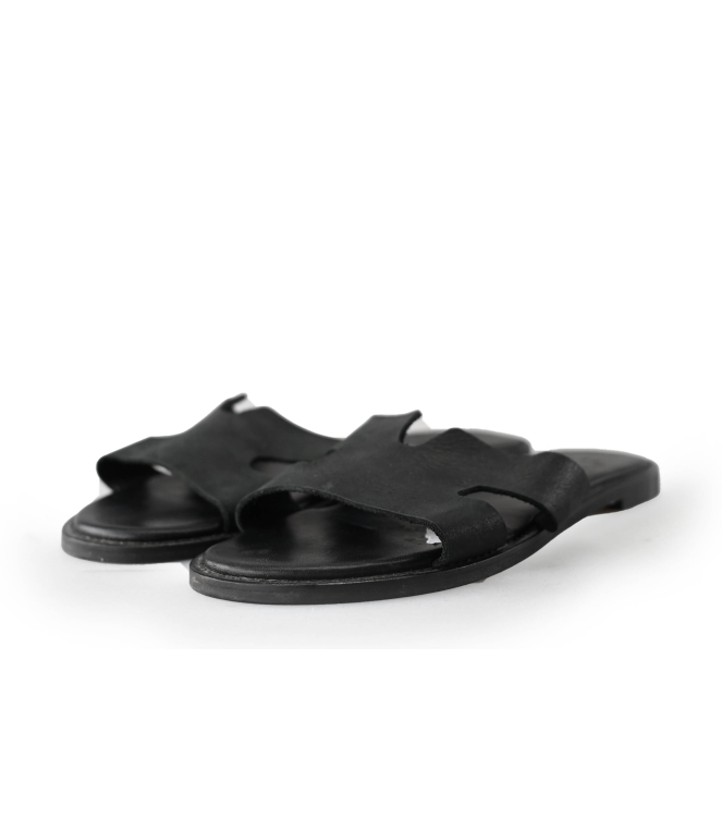 Nelson Flip-Flops