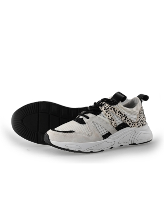 Wysh Sneaker