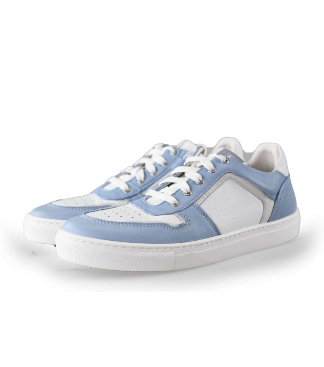 Giga Sneaker