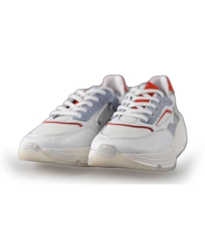 Giga Sneaker