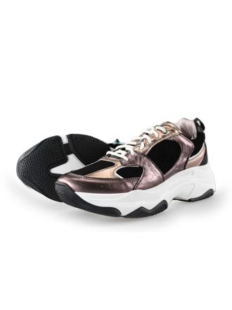 Giga Sneaker