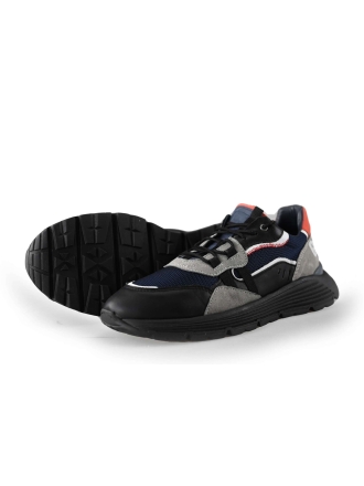 Giga Sneaker