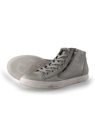 AQA Sneaker