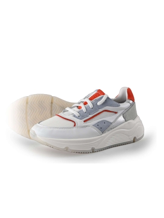 Giga Sneaker
