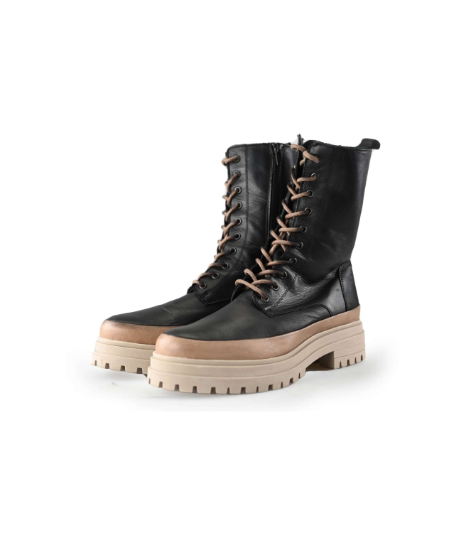 AQA Schnürstiefel