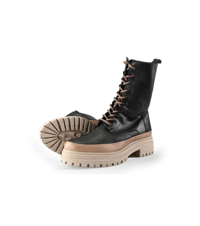AQA Schnürstiefel