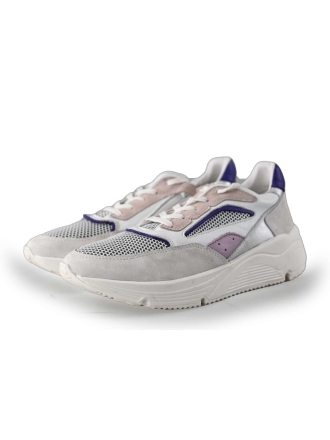 Giga Sneaker