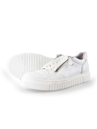 AQA Sneaker