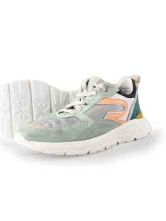 Giga Sneaker