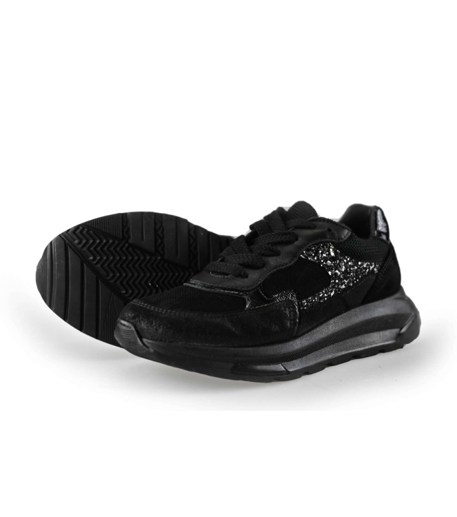 Giga Sneaker