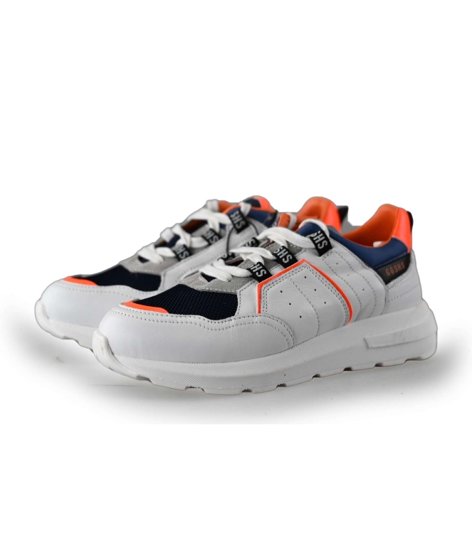 Giga Sneaker