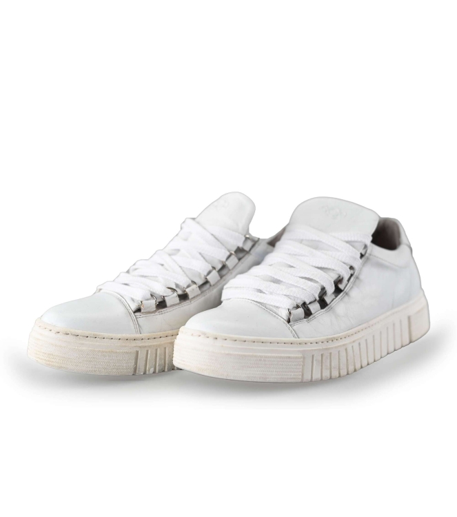 AQA Sneaker