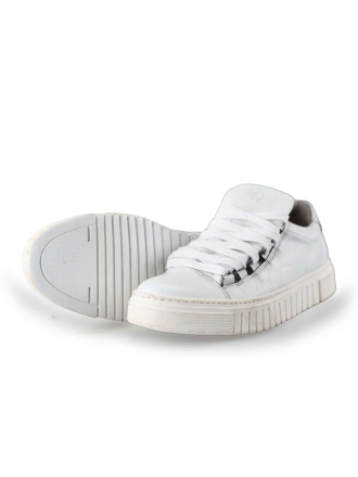 AQA Sneaker