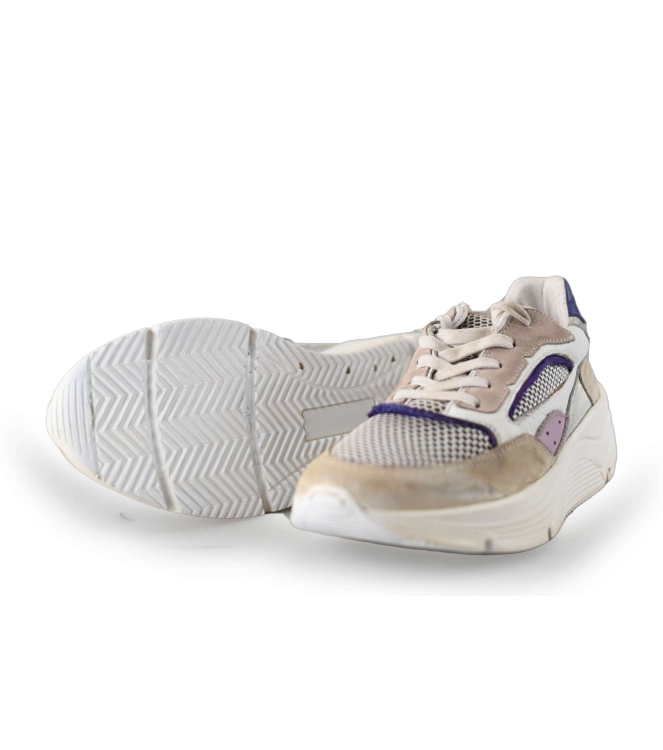 Giga Sneaker