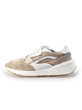 Giga Sneaker