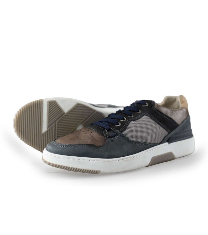 Sub55 Sneaker