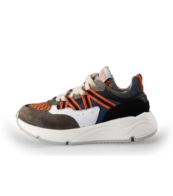 Giga Sneaker