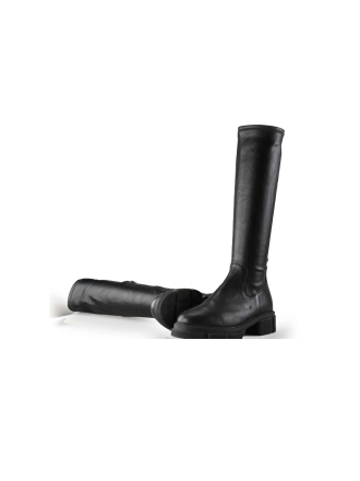 Lina Locchi Stiefel
