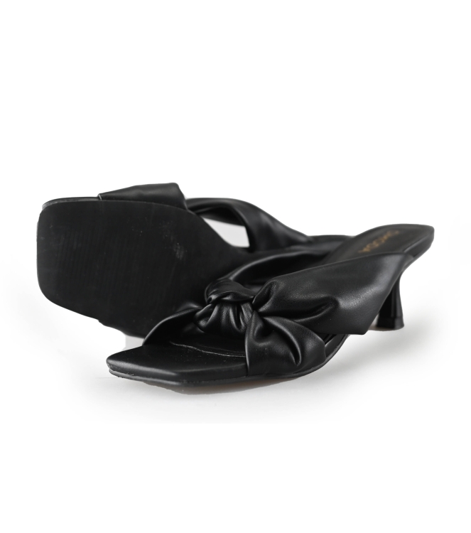 Omoda Flip-Flops