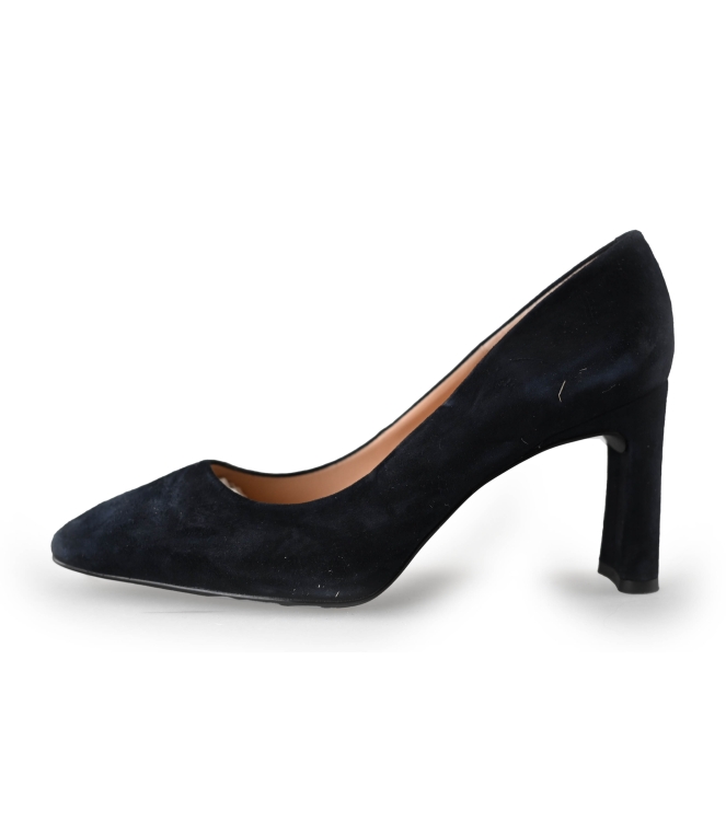 Unisa pumps