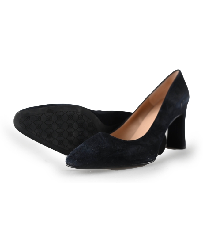 Unisa pumps