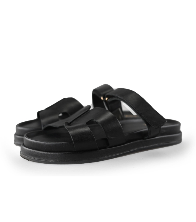 Blasz Flip-Flops