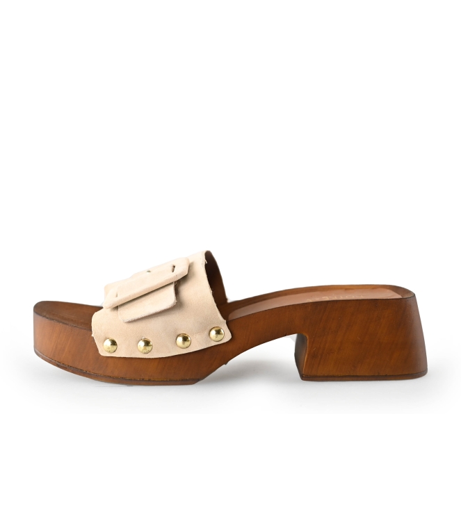 Notre-V Flip-Flops