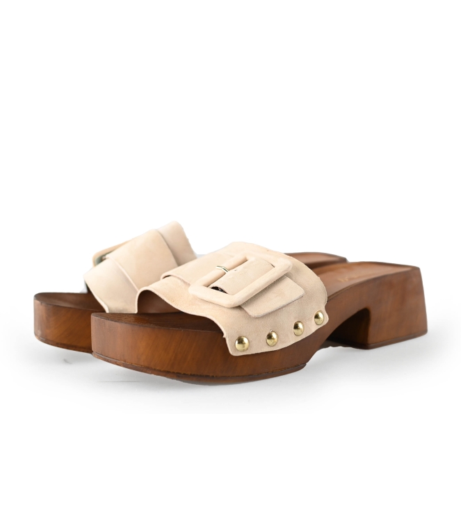 Notre-V Flip-Flops