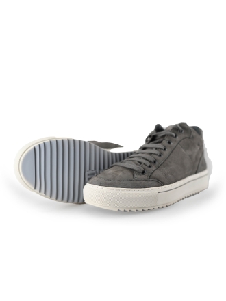 Rehab Sneaker