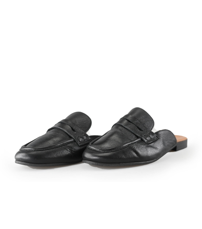 Lina Locchi Slip-ons